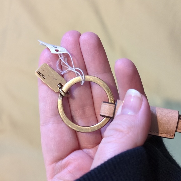 Coach Key Loop - Picture 6 of 7